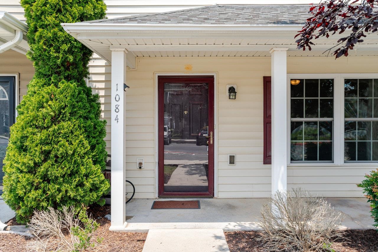 1084 CHERRYBROOK DR, HARRISONBURG, Virginia 22802, 3 Bedrooms Bedrooms, ,2 BathroomsBathrooms,Residential,1084 CHERRYBROOK DR,666530 MLS # 666530