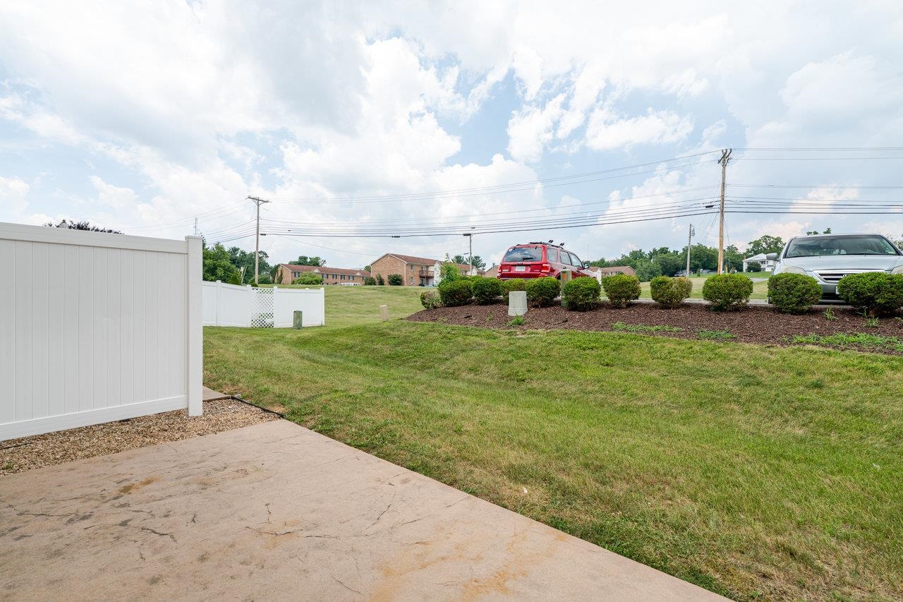 1084 CHERRYBROOK DR, HARRISONBURG, Virginia 22802, 3 Bedrooms Bedrooms, ,2 BathroomsBathrooms,Residential,1084 CHERRYBROOK DR,666530 MLS # 666530