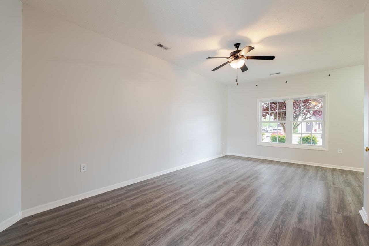 1084 CHERRYBROOK DR, HARRISONBURG, Virginia 22802, 3 Bedrooms Bedrooms, ,2 BathroomsBathrooms,Residential,1084 CHERRYBROOK DR,666530 MLS # 666530