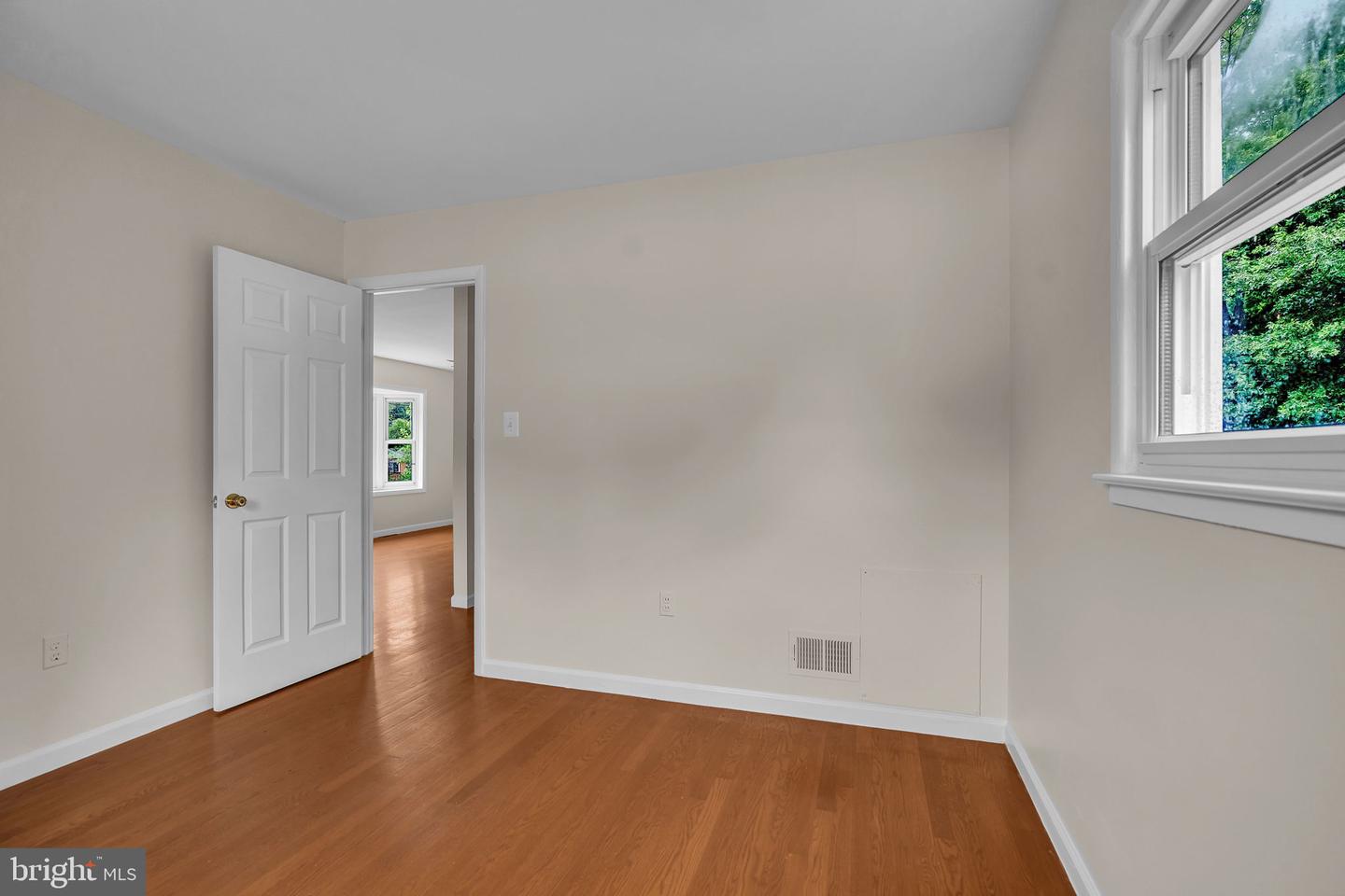 9507 LOMOND DR, MANASSAS, Virginia 20109, 4 Bedrooms Bedrooms, ,2 BathroomsBathrooms,Residential,For sale,9507 LOMOND DR,VAPW2095492 MLS # VAPW2095492