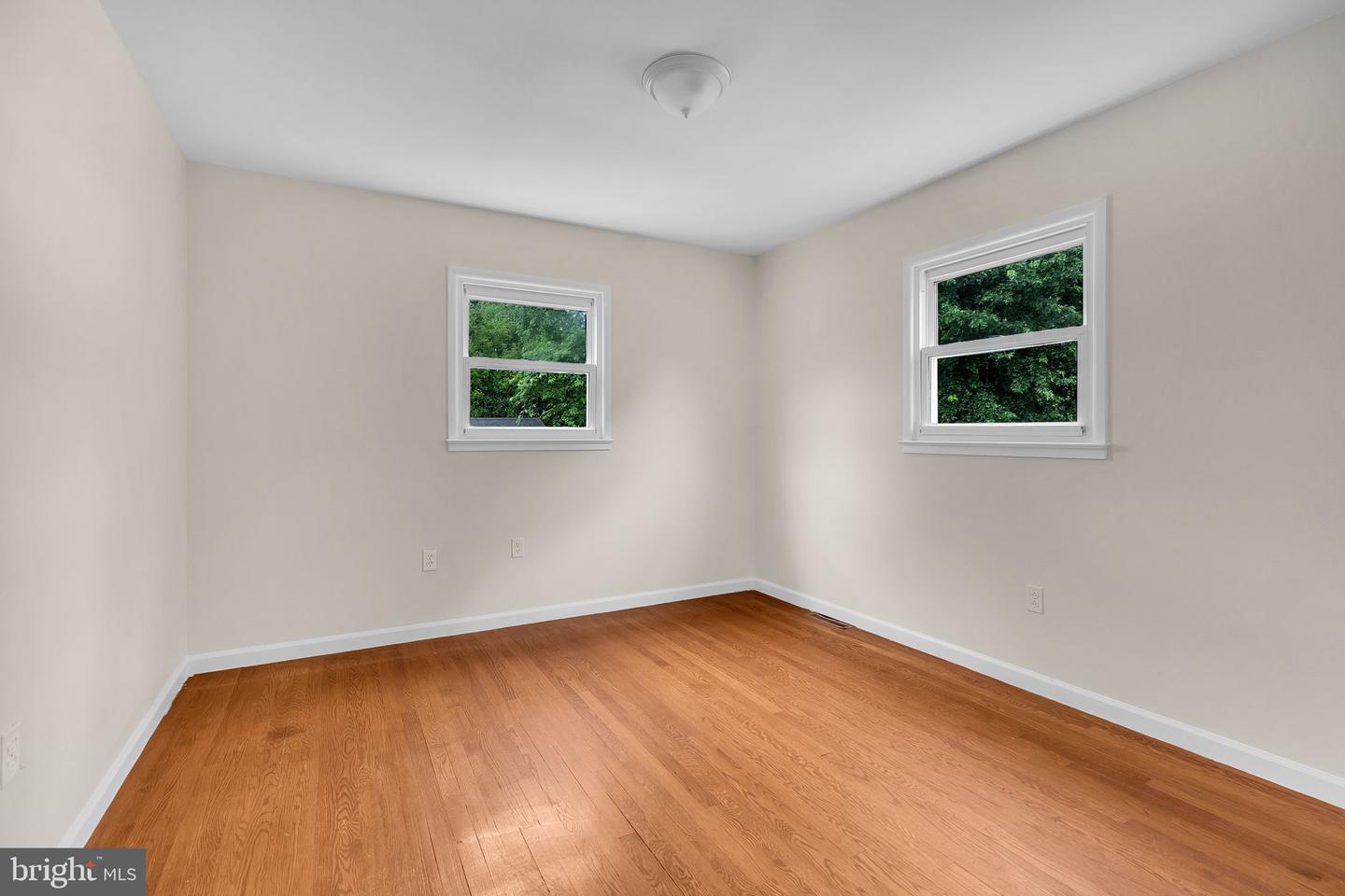 9507 LOMOND DR, MANASSAS, Virginia 20109, 4 Bedrooms Bedrooms, ,2 BathroomsBathrooms,Residential,For sale,9507 LOMOND DR,VAPW2095492 MLS # VAPW2095492
