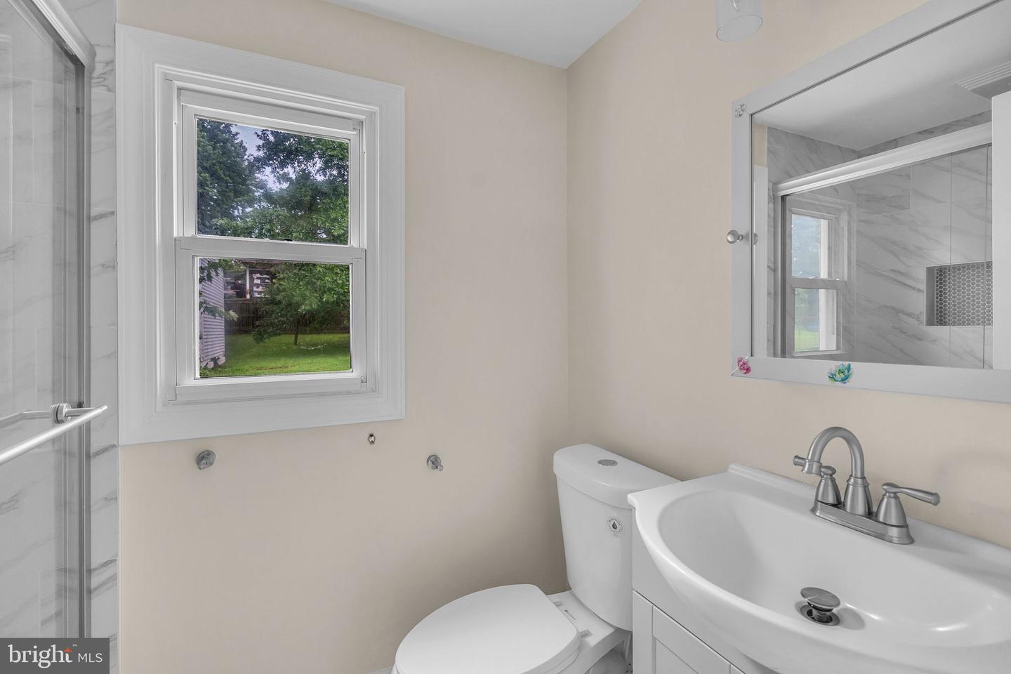 9507 LOMOND DR, MANASSAS, Virginia 20109, 4 Bedrooms Bedrooms, ,2 BathroomsBathrooms,Residential,For sale,9507 LOMOND DR,VAPW2095492 MLS # VAPW2095492