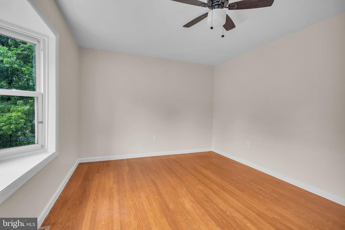 9507 LOMOND DR, MANASSAS, Virginia 20109, 4 Bedrooms Bedrooms, ,2 BathroomsBathrooms,Residential,For sale,9507 LOMOND DR,VAPW2095492 MLS # VAPW2095492