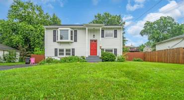 9507 LOMOND DR, MANASSAS, Virginia 20109, 4 Bedrooms Bedrooms, ,2 BathroomsBathrooms,Residential,For sale,9507 LOMOND DR,VAPW2095492 MLS # VAPW2095492