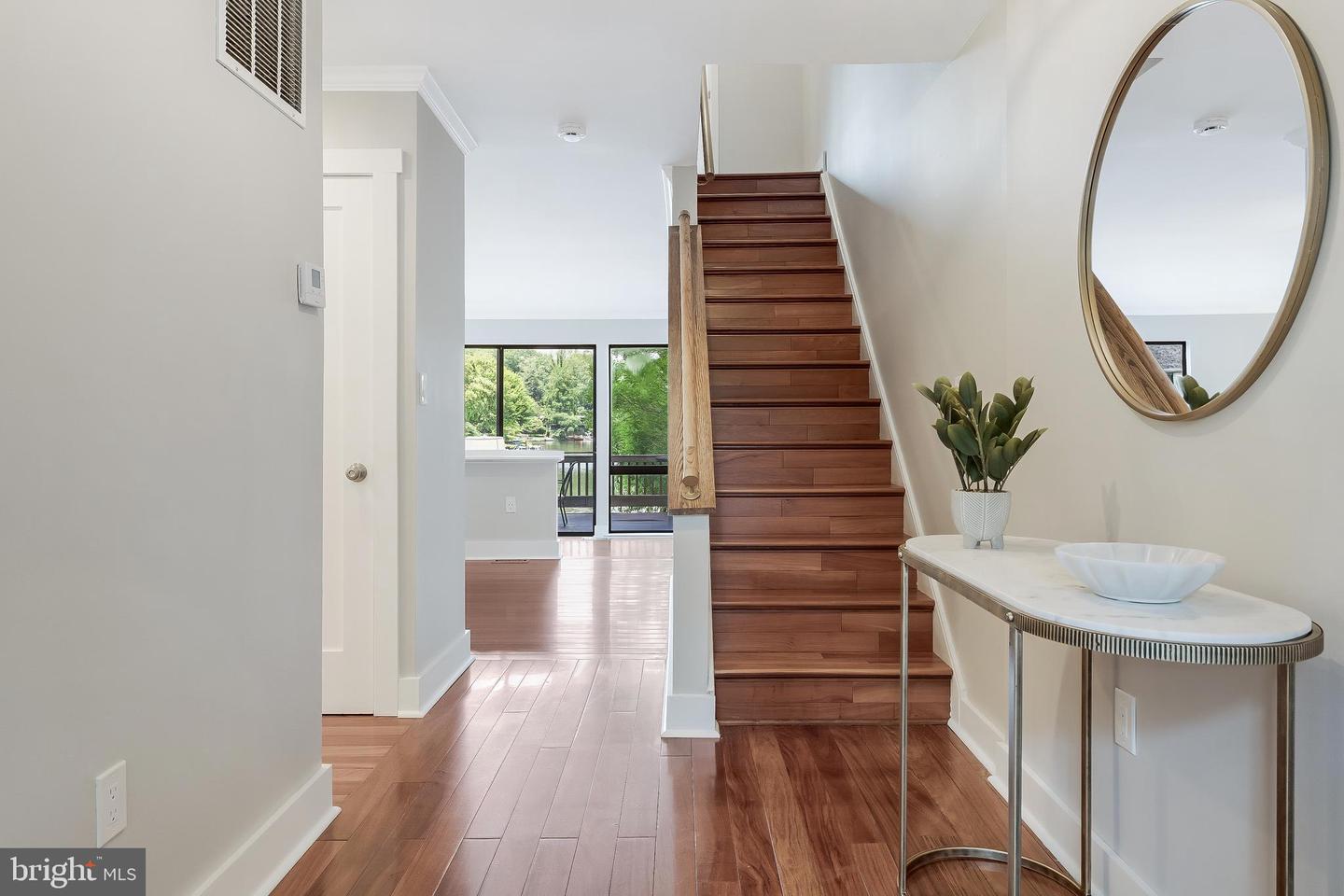 2003 LAKEBREEZE WAY, RESTON, Virginia 20191, 4 Bedrooms Bedrooms, ,3 BathroomsBathrooms,Residential,For sale,2003 LAKEBREEZE WAY,VAFX2249232 MLS # VAFX2249232
