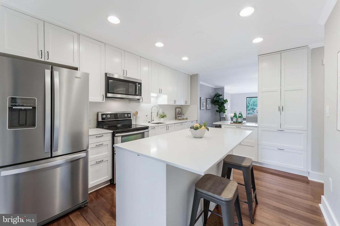 2003 LAKEBREEZE WAY, RESTON, Virginia 20191, 4 Bedrooms Bedrooms, ,3 BathroomsBathrooms,Residential,For sale,2003 LAKEBREEZE WAY,VAFX2249232 MLS # VAFX2249232