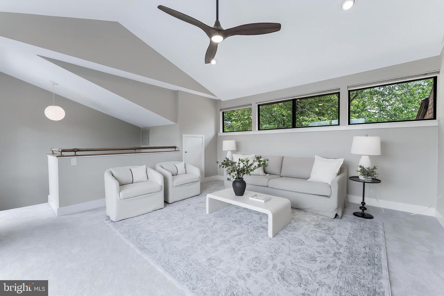 2003 LAKEBREEZE WAY, RESTON, Virginia 20191, 4 Bedrooms Bedrooms, ,3 BathroomsBathrooms,Residential,For sale,2003 LAKEBREEZE WAY,VAFX2249232 MLS # VAFX2249232