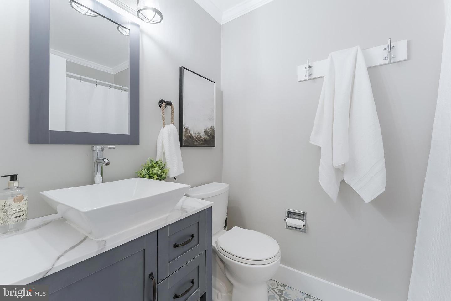 2003 LAKEBREEZE WAY, RESTON, Virginia 20191, 4 Bedrooms Bedrooms, ,3 BathroomsBathrooms,Residential,For sale,2003 LAKEBREEZE WAY,VAFX2249232 MLS # VAFX2249232