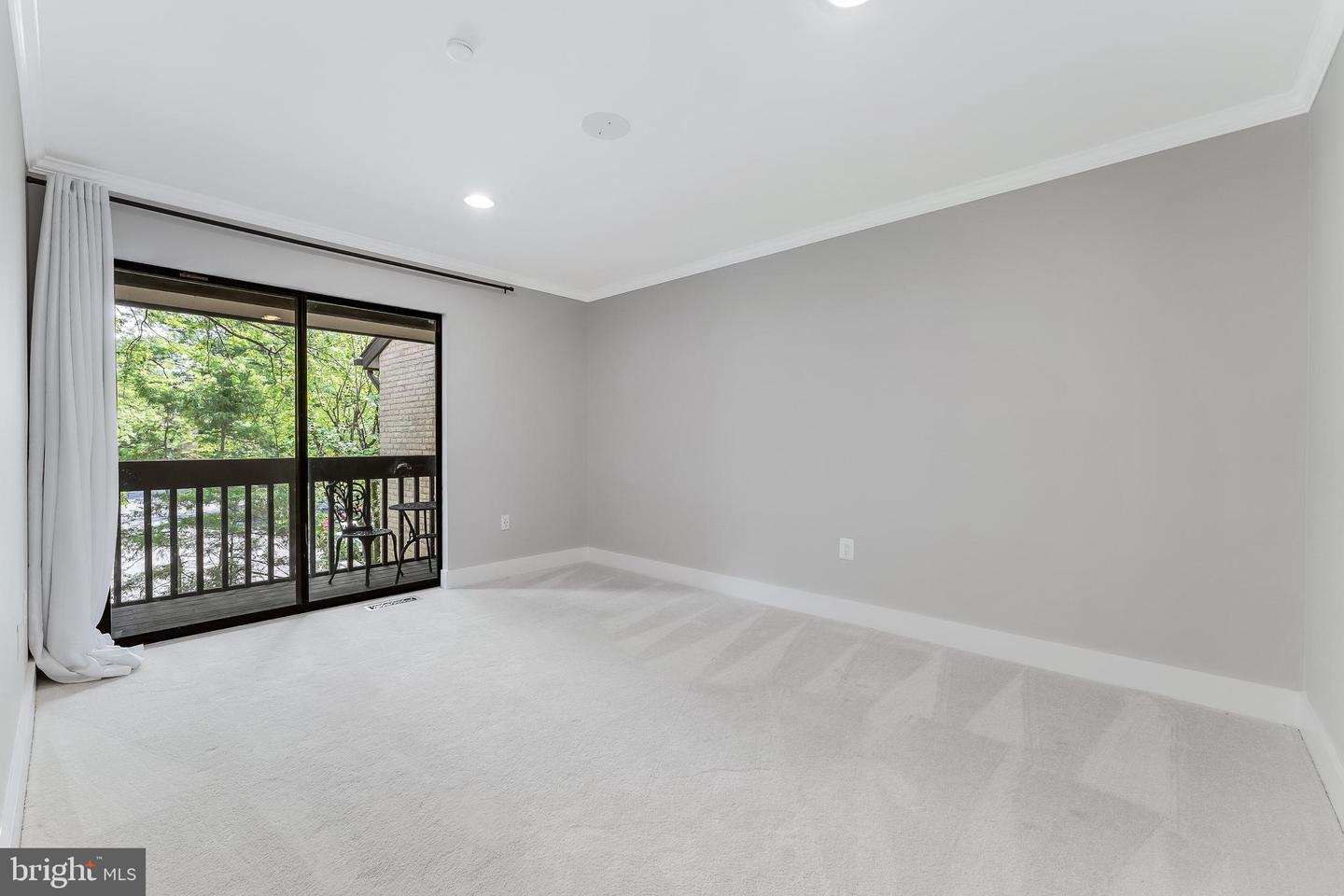 2003 LAKEBREEZE WAY, RESTON, Virginia 20191, 4 Bedrooms Bedrooms, ,3 BathroomsBathrooms,Residential,For sale,2003 LAKEBREEZE WAY,VAFX2249232 MLS # VAFX2249232