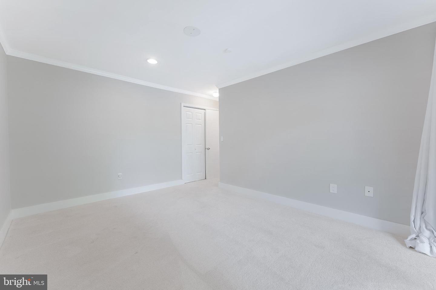2003 LAKEBREEZE WAY, RESTON, Virginia 20191, 4 Bedrooms Bedrooms, ,3 BathroomsBathrooms,Residential,For sale,2003 LAKEBREEZE WAY,VAFX2249232 MLS # VAFX2249232