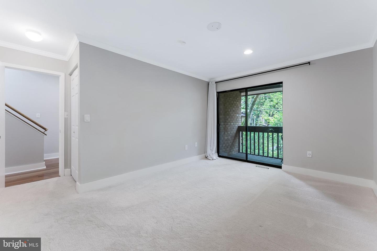 2003 LAKEBREEZE WAY, RESTON, Virginia 20191, 4 Bedrooms Bedrooms, ,3 BathroomsBathrooms,Residential,For sale,2003 LAKEBREEZE WAY,VAFX2249232 MLS # VAFX2249232