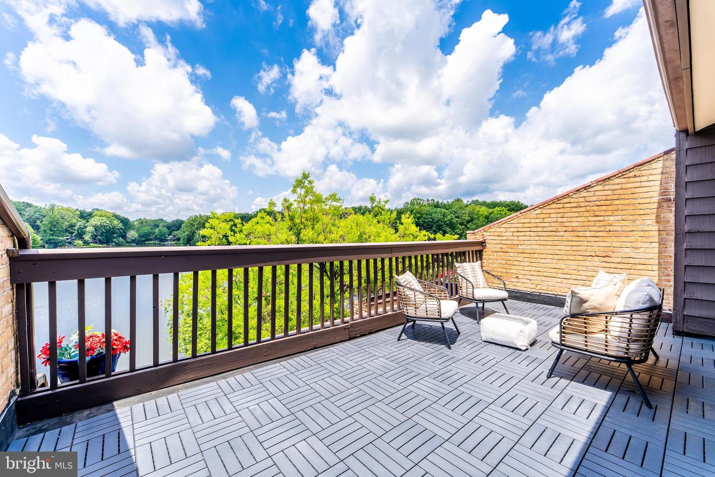 2003 LAKEBREEZE WAY, RESTON, Virginia 20191, 4 Bedrooms Bedrooms, ,3 BathroomsBathrooms,Residential,For sale,2003 LAKEBREEZE WAY,VAFX2249232 MLS # VAFX2249232