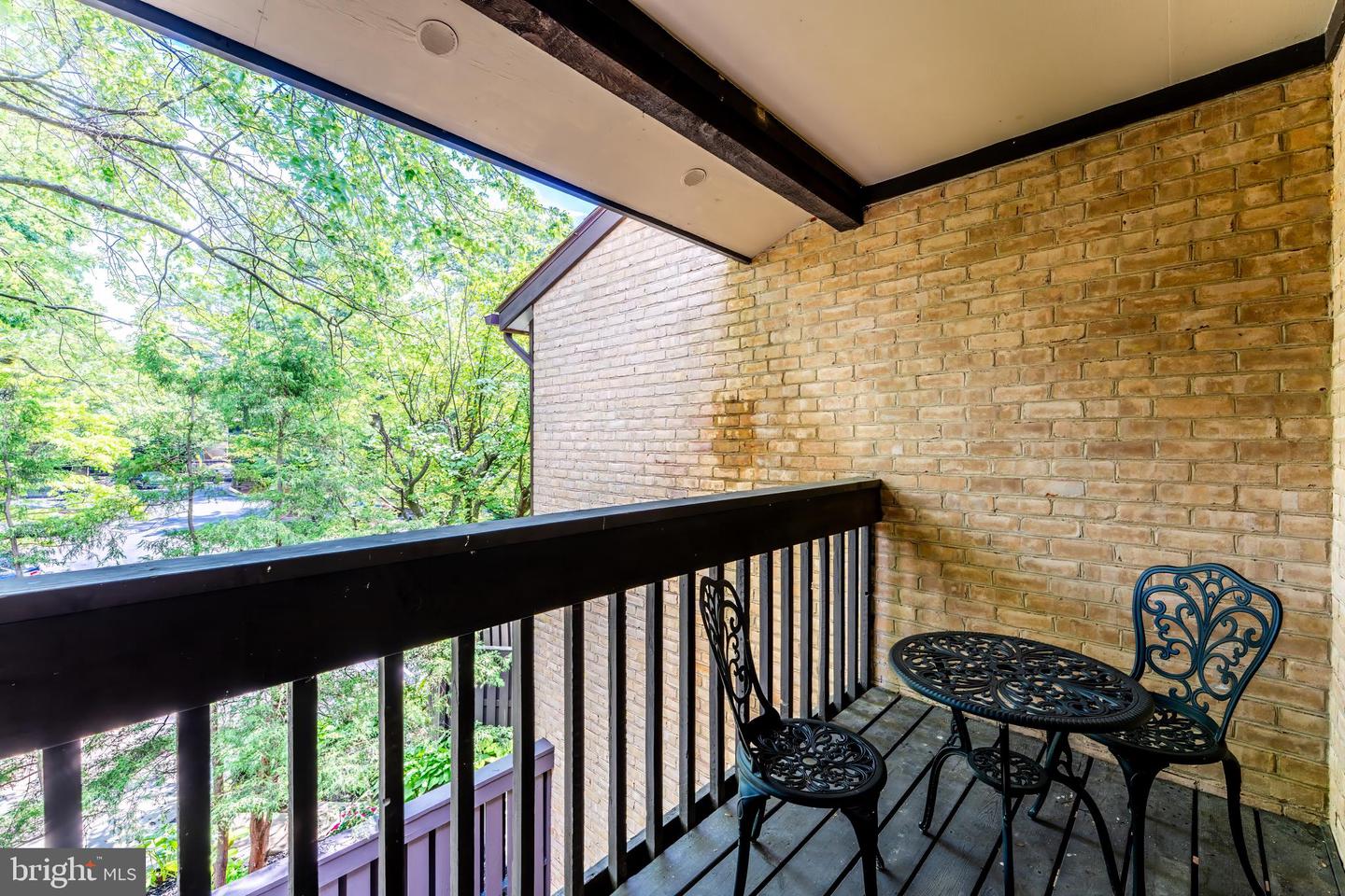 2003 LAKEBREEZE WAY, RESTON, Virginia 20191, 4 Bedrooms Bedrooms, ,3 BathroomsBathrooms,Residential,For sale,2003 LAKEBREEZE WAY,VAFX2249232 MLS # VAFX2249232