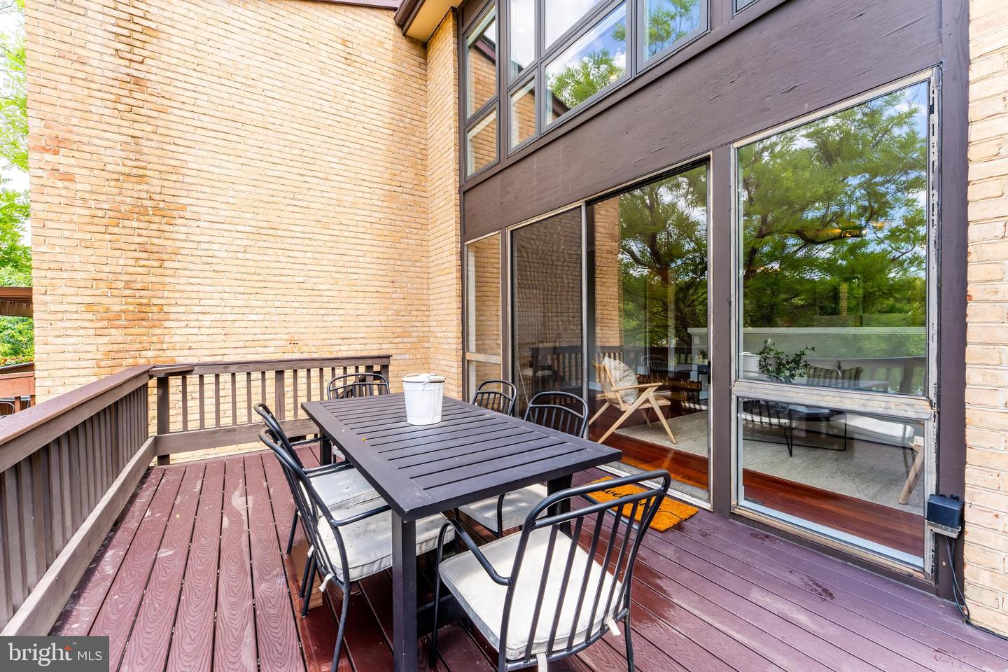 2003 LAKEBREEZE WAY, RESTON, Virginia 20191, 4 Bedrooms Bedrooms, ,3 BathroomsBathrooms,Residential,For sale,2003 LAKEBREEZE WAY,VAFX2249232 MLS # VAFX2249232