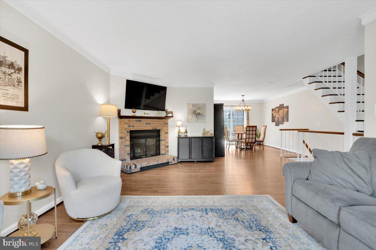 4010 DUKE ST, ALEXANDRIA, Virginia 22304, 2 Bedrooms Bedrooms, ,2 BathroomsBathrooms,Residential,For sale,4010 DUKE ST,VAAX2047118 MLS # VAAX2047118