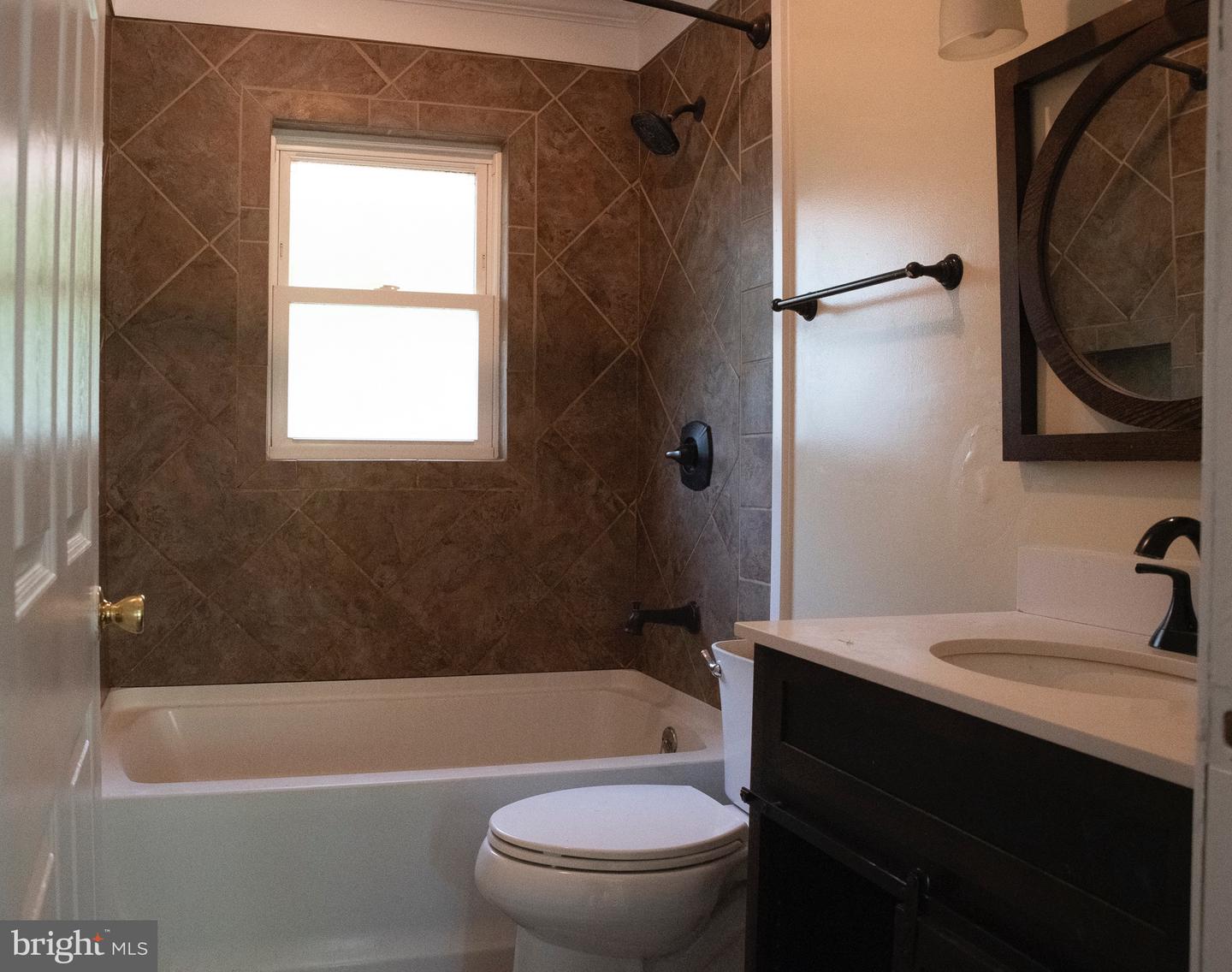 147 S ALMOND ST, ORANGE, Virginia 22960, 3 Bedrooms Bedrooms, ,2 BathroomsBathrooms,Residential,For sale,147 S ALMOND ST,VAOR2010128 MLS # VAOR2010128