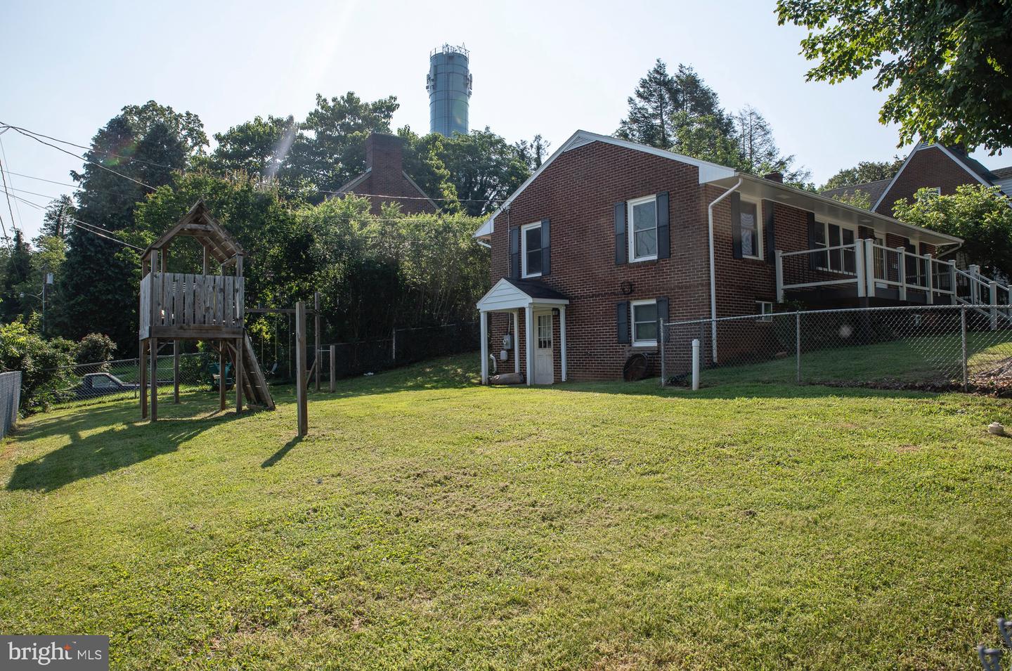 147 S ALMOND ST, ORANGE, Virginia 22960, 3 Bedrooms Bedrooms, ,2 BathroomsBathrooms,Residential,For sale,147 S ALMOND ST,VAOR2010128 MLS # VAOR2010128