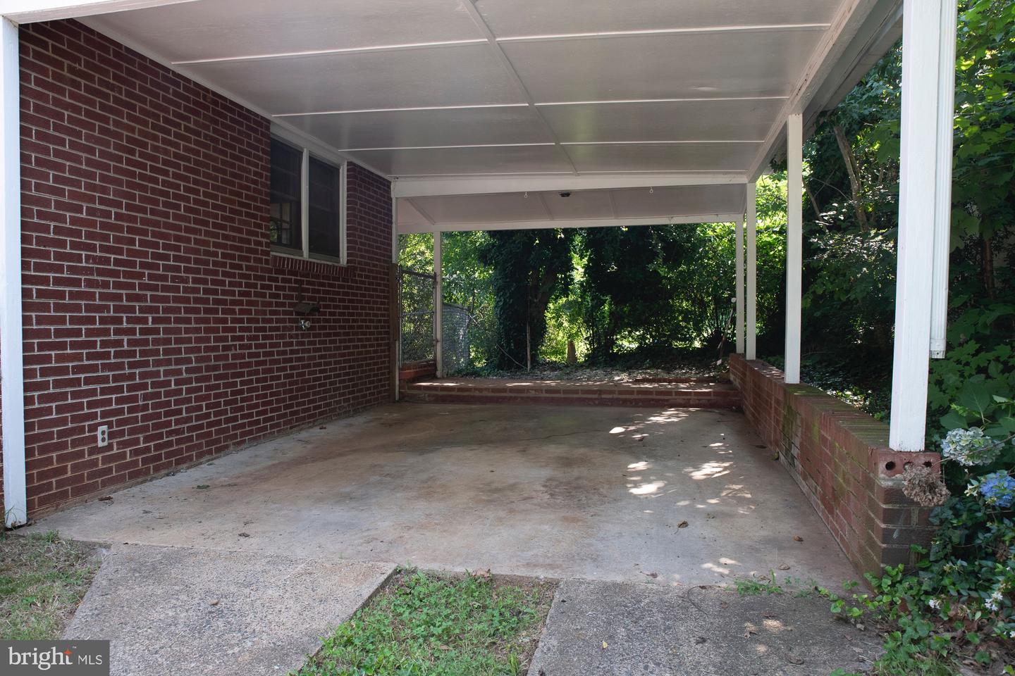 147 S ALMOND ST, ORANGE, Virginia 22960, 3 Bedrooms Bedrooms, ,2 BathroomsBathrooms,Residential,For sale,147 S ALMOND ST,VAOR2010128 MLS # VAOR2010128