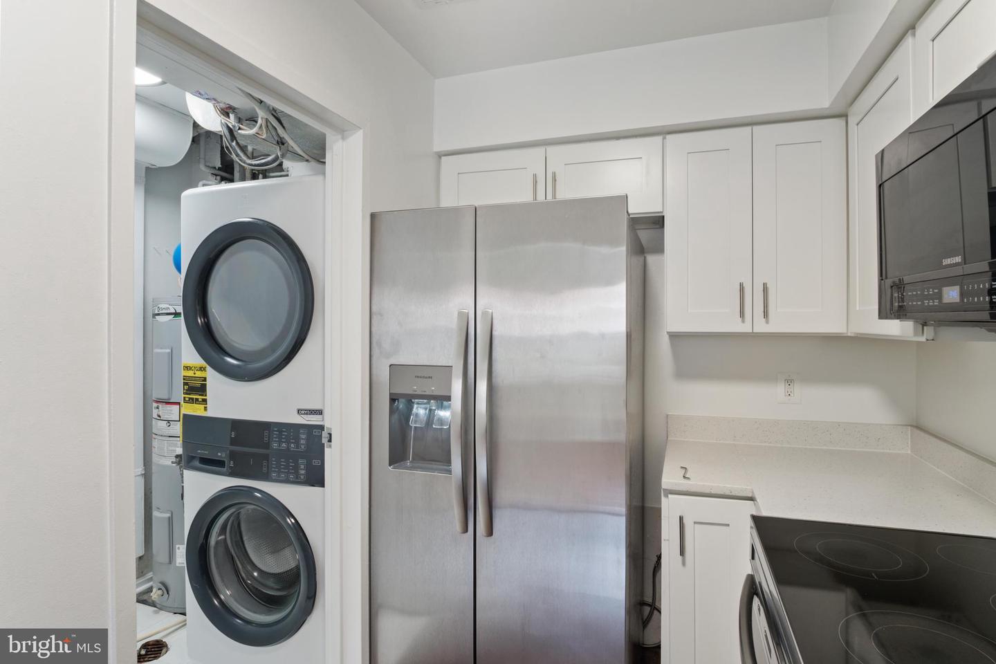9562 HAGEL CIR #13/B, LORTON, Virginia 22079, 2 Bedrooms Bedrooms, ,1 BathroomBathrooms,Residential,For sale,9562 HAGEL CIR #13/B,VAFX2254320 MLS # VAFX2254320