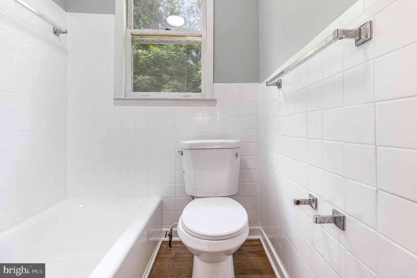 15231 HILLDALE AVE, BOWLING GREEN, Virginia 22427, 3 Bedrooms Bedrooms, ,1 BathroomBathrooms,Residential,For sale,15231 HILLDALE AVE,VACV2008478 MLS # VACV2008478