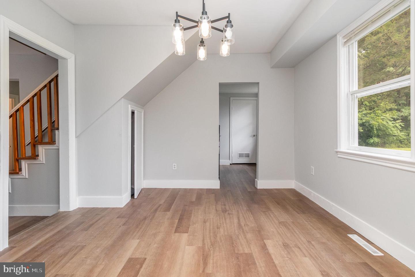 15231 HILLDALE AVE, BOWLING GREEN, Virginia 22427, 3 Bedrooms Bedrooms, ,1 BathroomBathrooms,Residential,For sale,15231 HILLDALE AVE,VACV2008478 MLS # VACV2008478