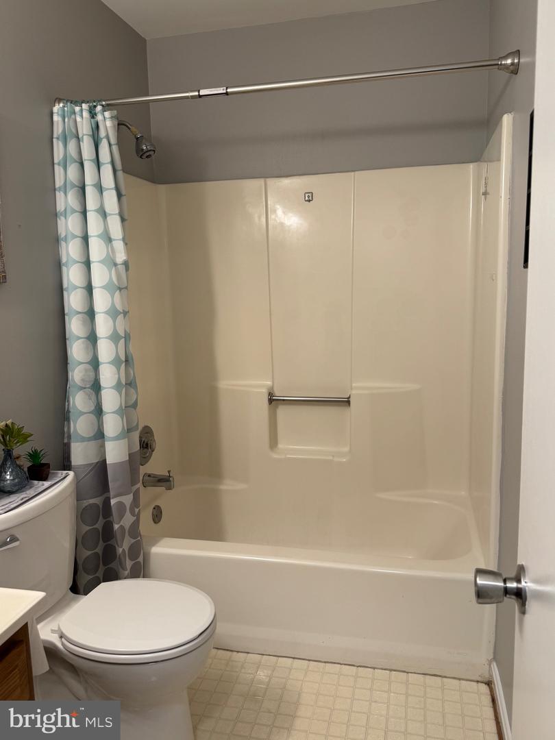 800 DUNLAP ST, FREDERICKSBURG, Virginia 22407, 3 Bedrooms Bedrooms, ,2 BathroomsBathrooms,Residential,For sale,800 DUNLAP ST,VASP2034578 MLS # VASP2034578