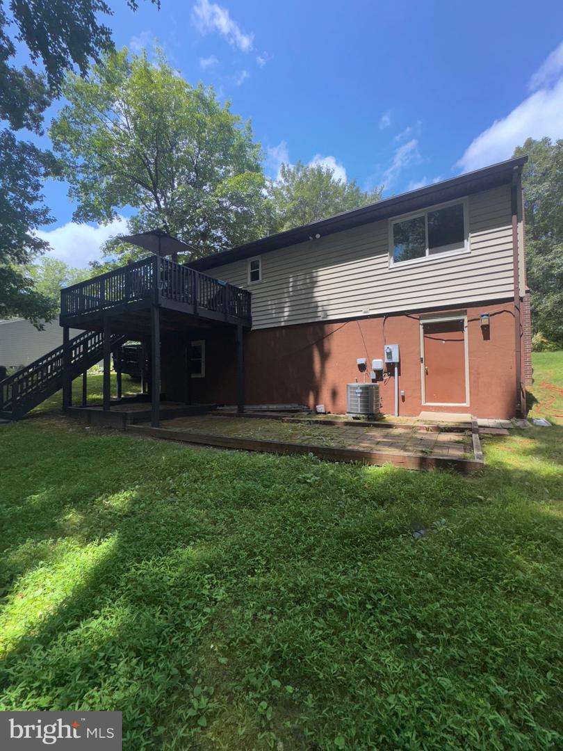 800 DUNLAP ST, FREDERICKSBURG, Virginia 22407, 3 Bedrooms Bedrooms, ,2 BathroomsBathrooms,Residential,For sale,800 DUNLAP ST,VASP2034578 MLS # VASP2034578