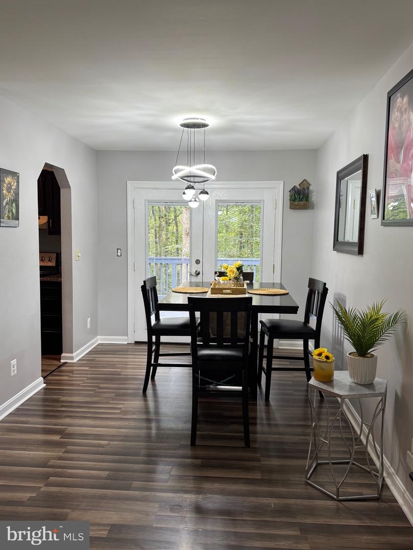 800 DUNLAP ST, FREDERICKSBURG, Virginia 22407, 3 Bedrooms Bedrooms, ,2 BathroomsBathrooms,Residential,For sale,800 DUNLAP ST,VASP2034578 MLS # VASP2034578