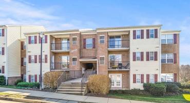14807 RYDELL RD #303, CENTREVILLE, Virginia 20121, 2 Bedrooms Bedrooms, ,2 BathroomsBathrooms,Residential,For sale,14807 RYDELL RD #303,VAFX2254528 MLS # VAFX2254528