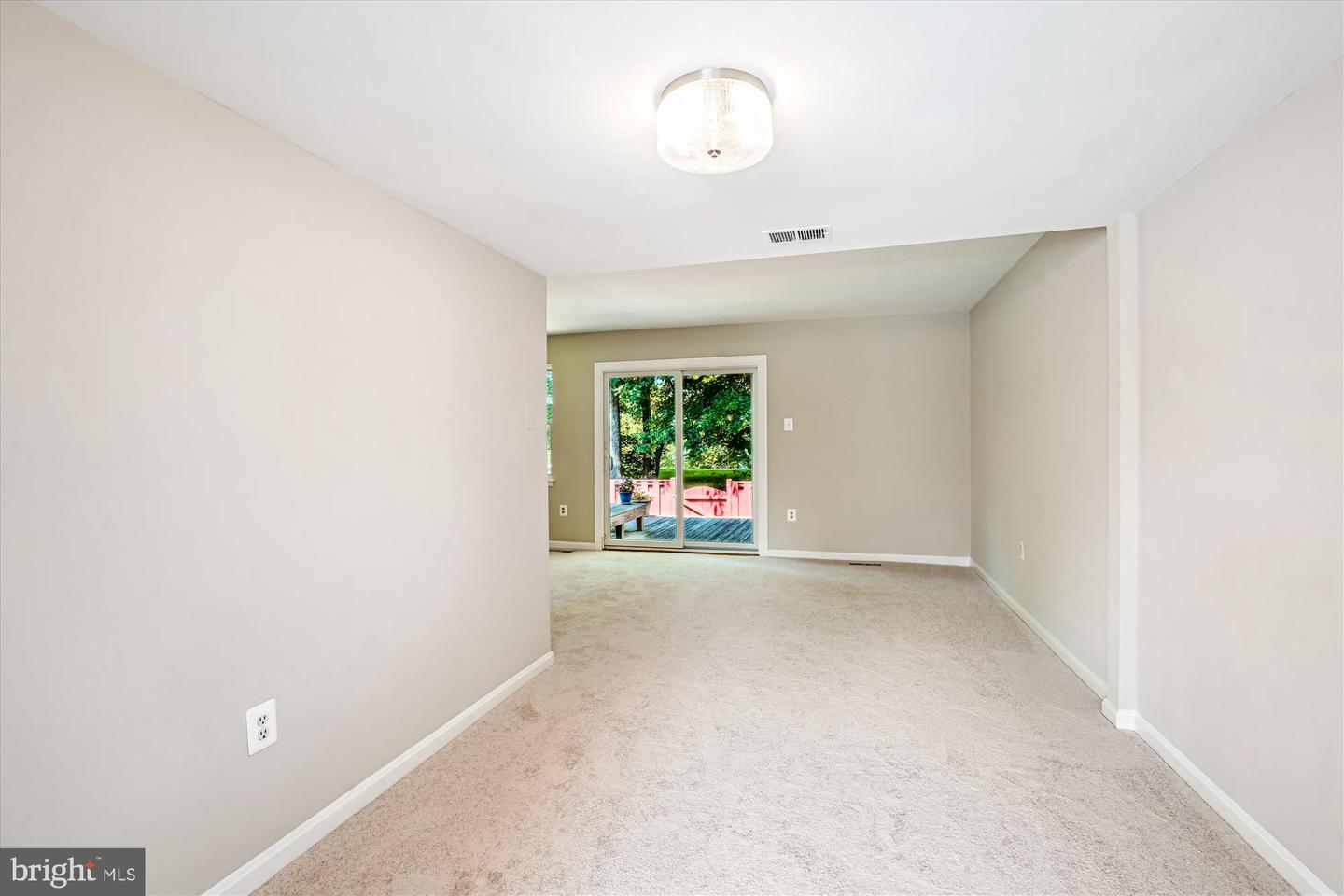 2798 HYSON LN, FALLS CHURCH, Virginia 22043, 3 Bedrooms Bedrooms, ,2 BathroomsBathrooms,Residential,For sale,2798 HYSON LN,VAFX2230138 MLS # VAFX2230138