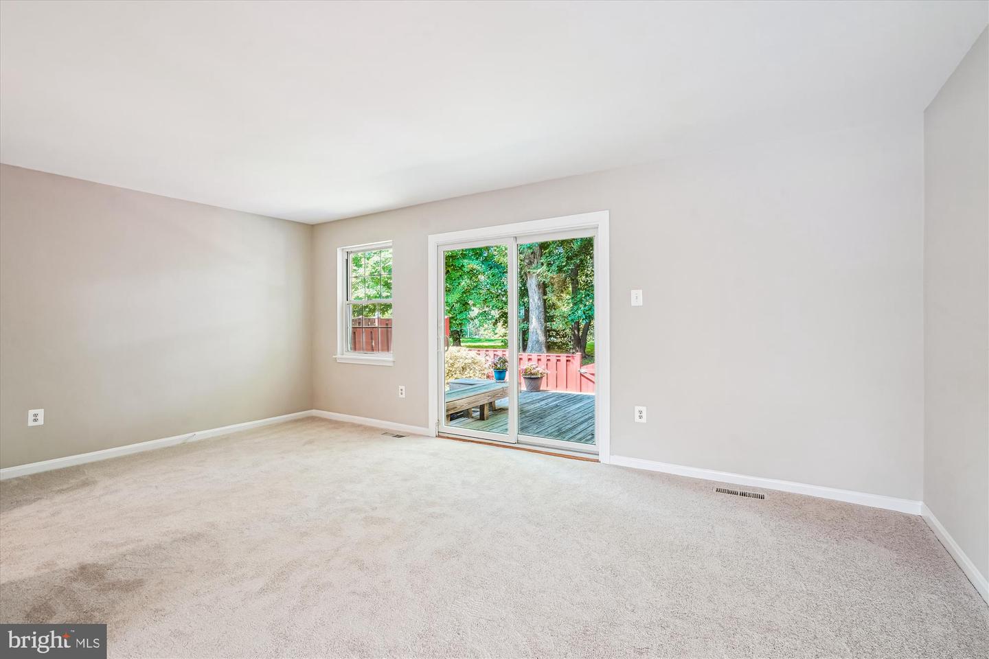 2798 HYSON LN, FALLS CHURCH, Virginia 22043, 3 Bedrooms Bedrooms, ,2 BathroomsBathrooms,Residential,For sale,2798 HYSON LN,VAFX2230138 MLS # VAFX2230138