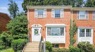 2798 HYSON LN, FALLS CHURCH, Virginia 22043, 3 Bedrooms Bedrooms, ,2 BathroomsBathrooms,Residential,For sale,2798 HYSON LN,VAFX2230138 MLS # VAFX2230138