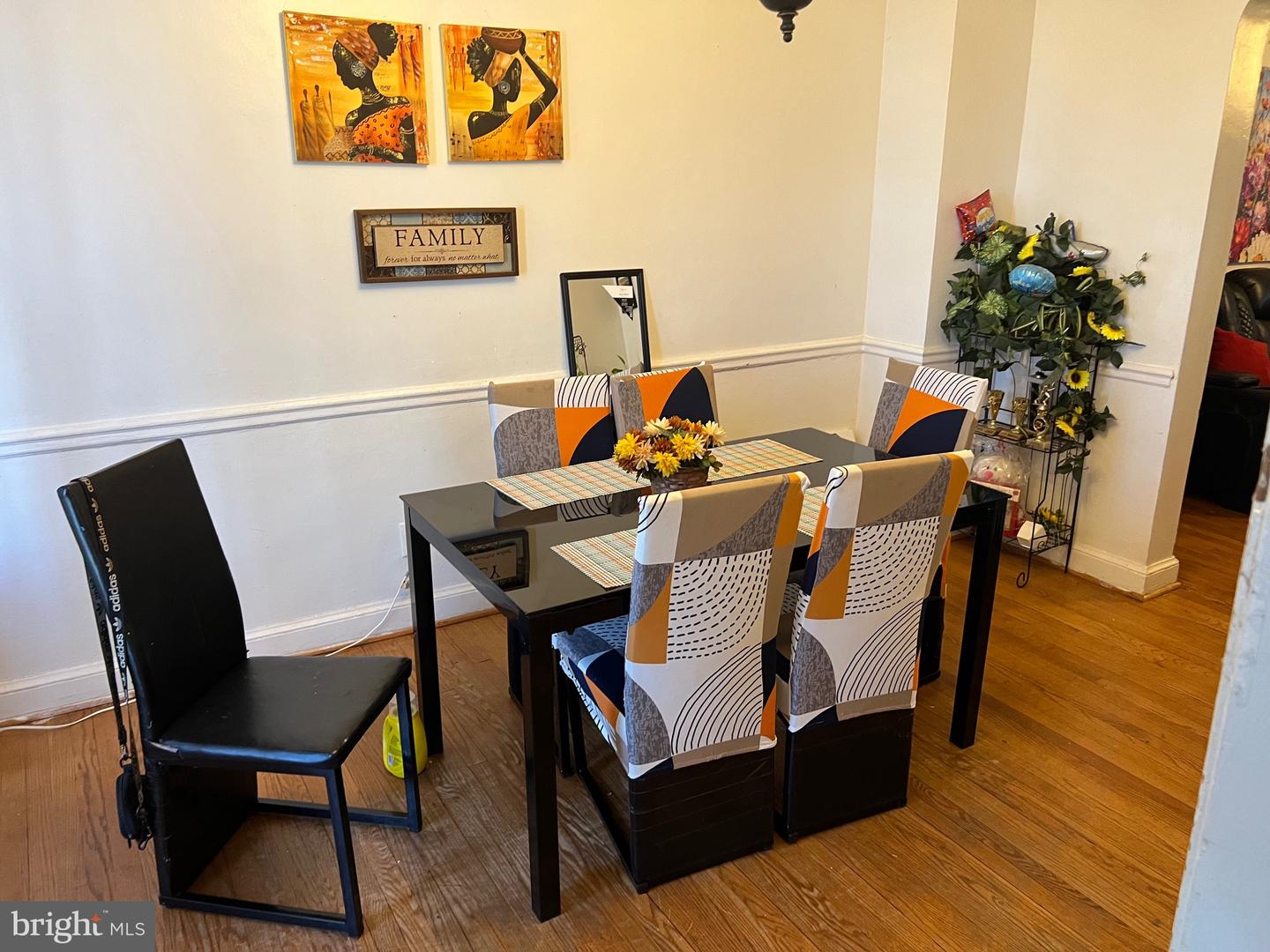 3942 AMES ST NE, WASHINGTON, District Of Columbia 20019, 4 Bedrooms Bedrooms, ,2 BathroomsBathrooms,Residential,For sale,3942 AMES ST NE,DCDC2192386 MLS # DCDC2192386