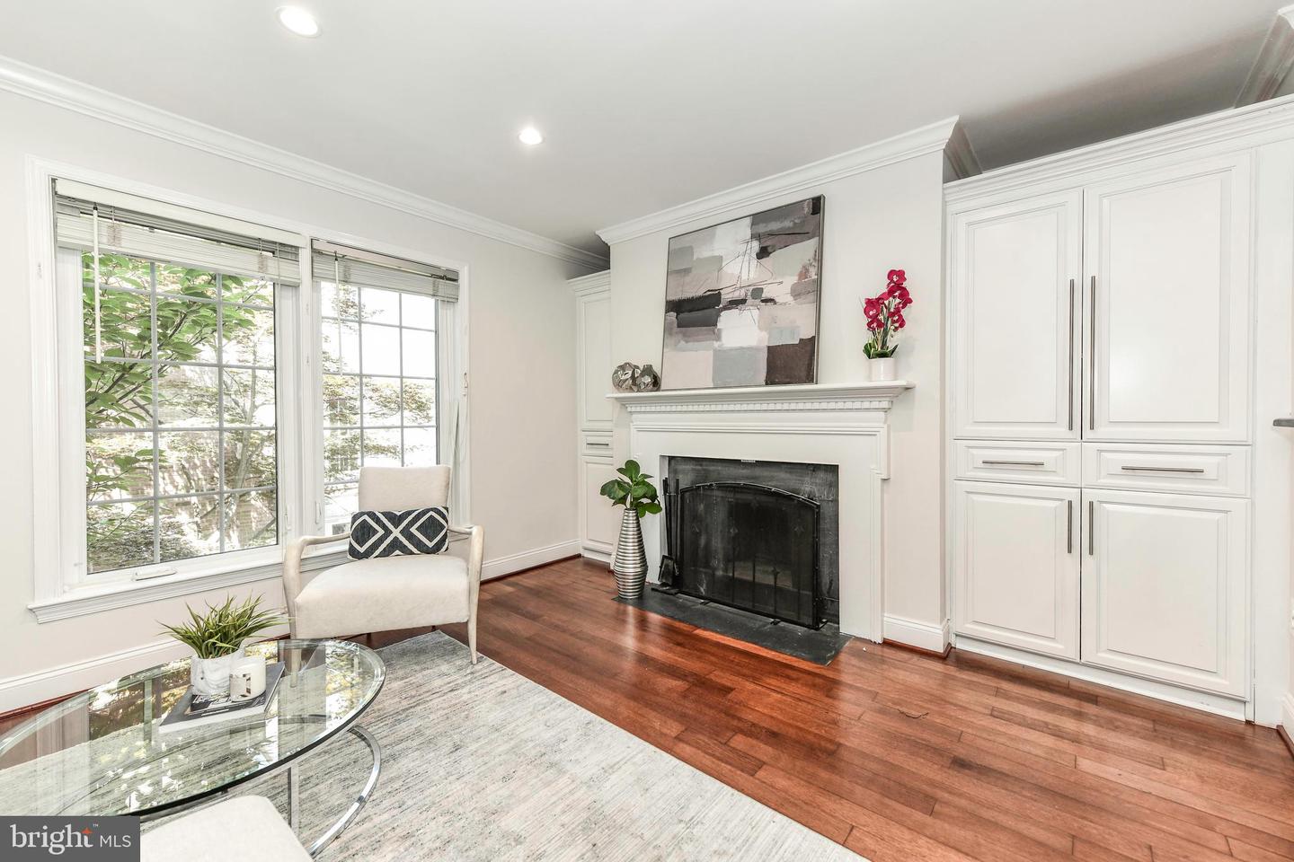 1186 N UTAH ST, ARLINGTON, Virginia 22201, 4 Bedrooms Bedrooms, ,4 BathroomsBathrooms,Residential,For sale,1186 N UTAH ST,VAAR2056006 MLS # VAAR2056006