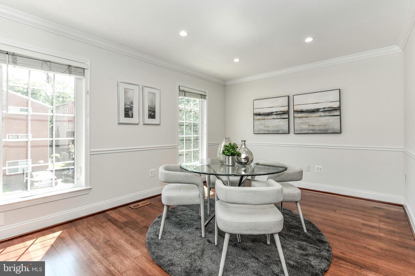 1186 N UTAH ST, ARLINGTON, Virginia 22201, 4 Bedrooms Bedrooms, ,4 BathroomsBathrooms,Residential,For sale,1186 N UTAH ST,VAAR2056006 MLS # VAAR2056006