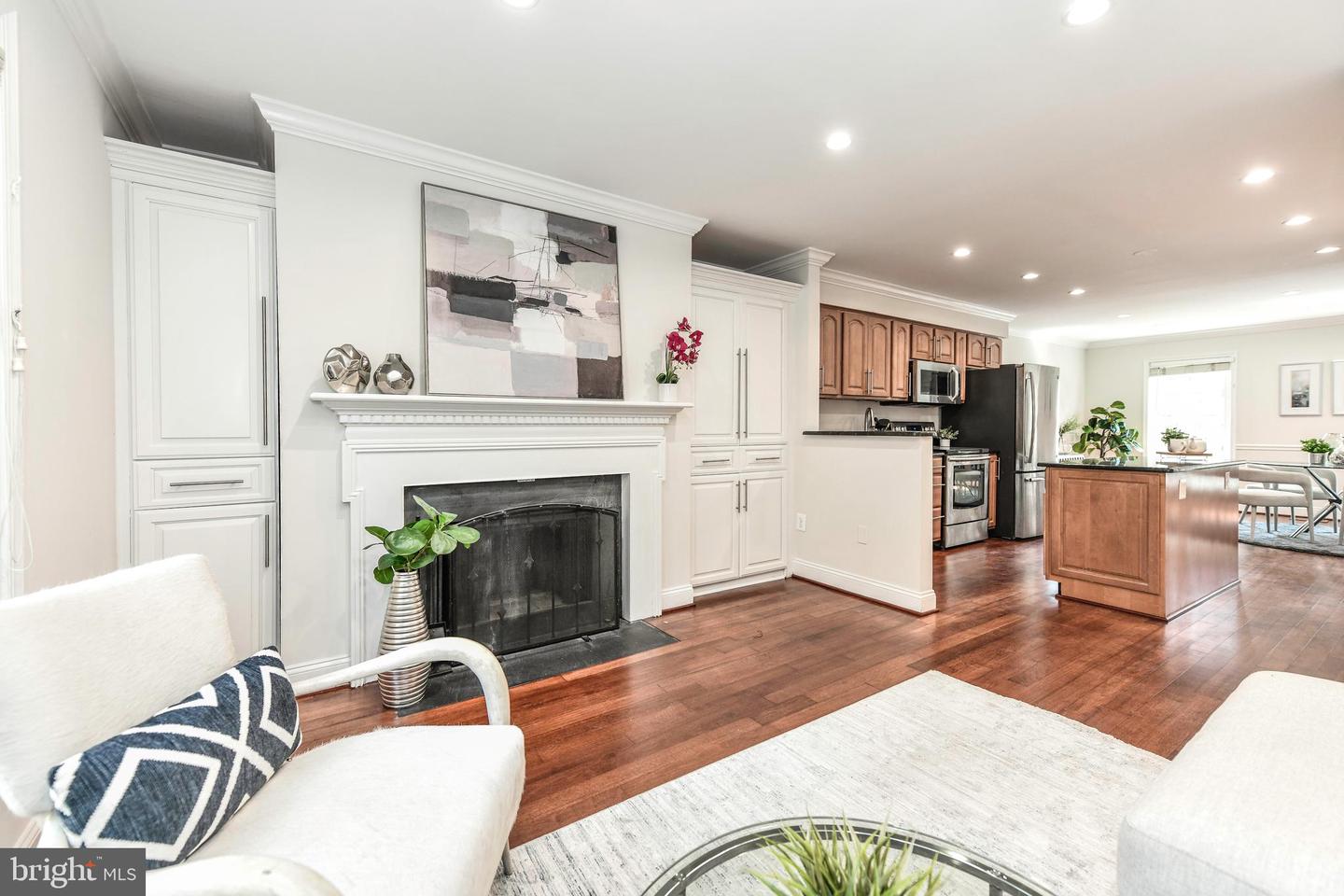 1186 N UTAH ST, ARLINGTON, Virginia 22201, 4 Bedrooms Bedrooms, ,4 BathroomsBathrooms,Residential,For sale,1186 N UTAH ST,VAAR2056006 MLS # VAAR2056006