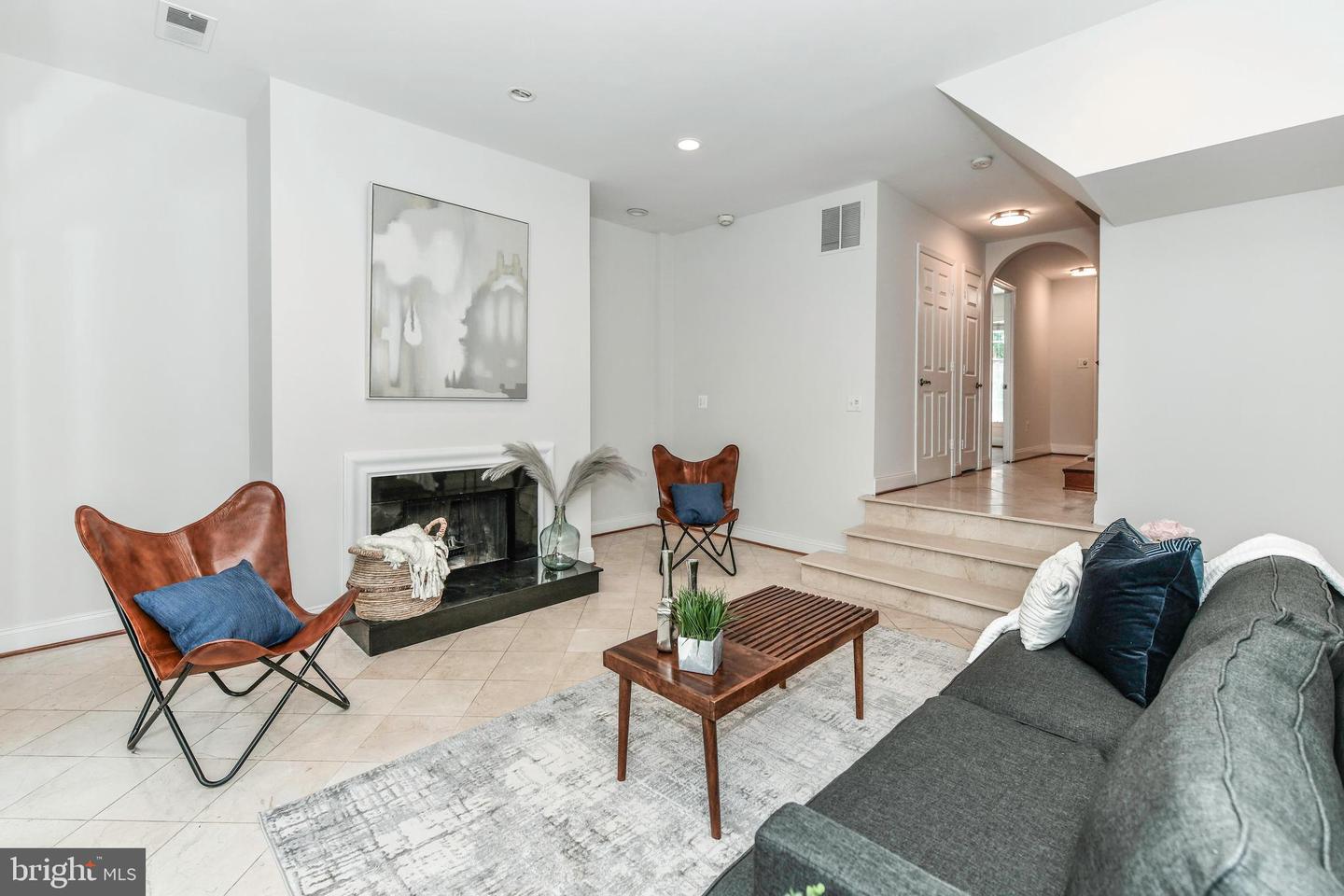 1186 N UTAH ST, ARLINGTON, Virginia 22201, 4 Bedrooms Bedrooms, ,4 BathroomsBathrooms,Residential,For sale,1186 N UTAH ST,VAAR2056006 MLS # VAAR2056006
