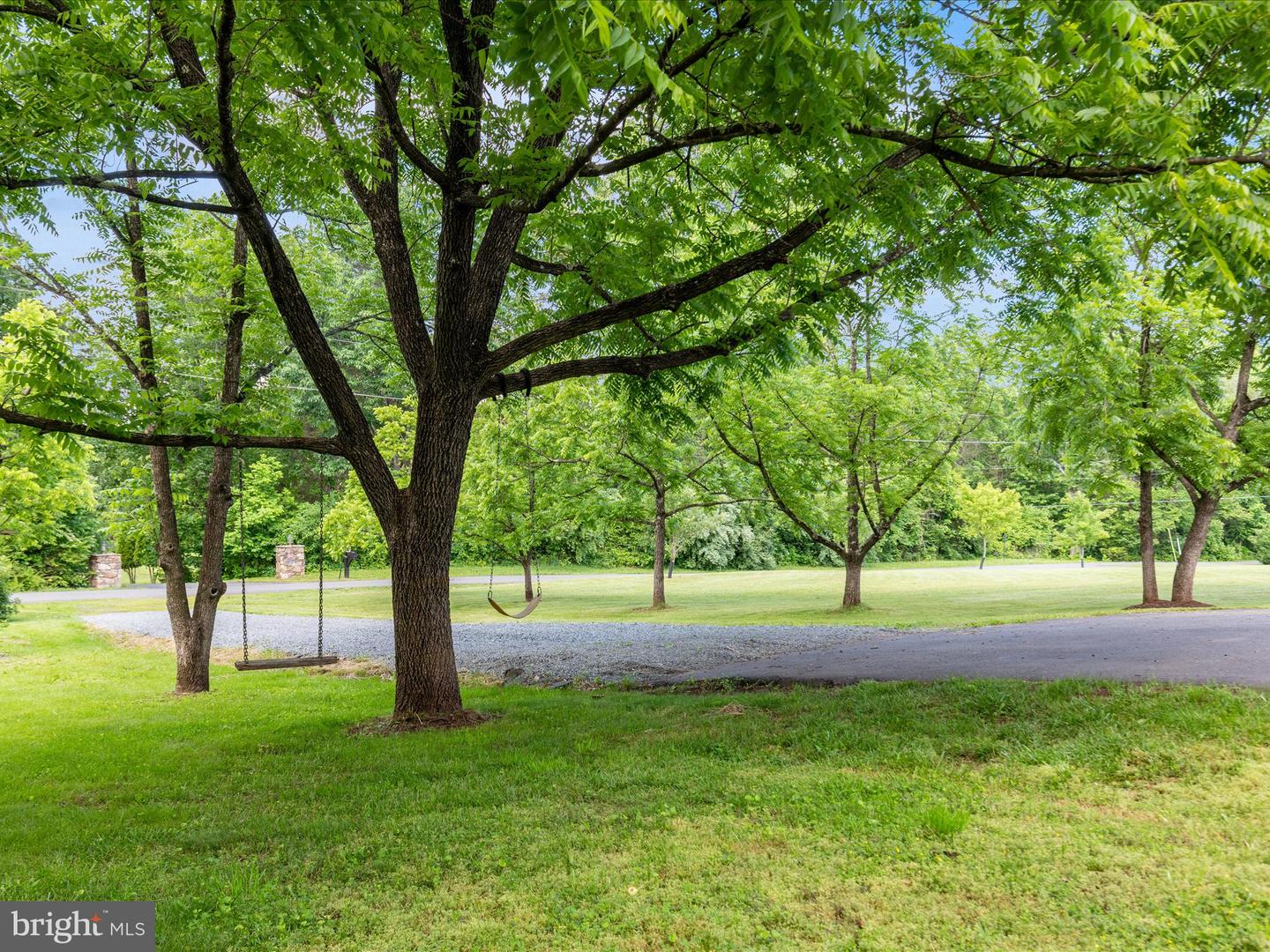 9486 BROADLANDS LN, NOKESVILLE, Virginia 20181, 4 Bedrooms Bedrooms, ,3 BathroomsBathrooms,Residential,For sale,9486 BROADLANDS LN,VAPW2095576 MLS # VAPW2095576