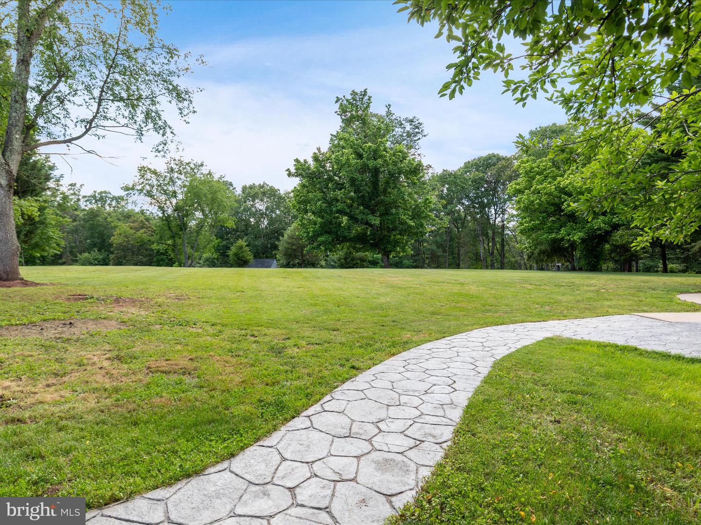 9486 BROADLANDS LN, NOKESVILLE, Virginia 20181, 4 Bedrooms Bedrooms, ,3 BathroomsBathrooms,Residential,For sale,9486 BROADLANDS LN,VAPW2095576 MLS # VAPW2095576
