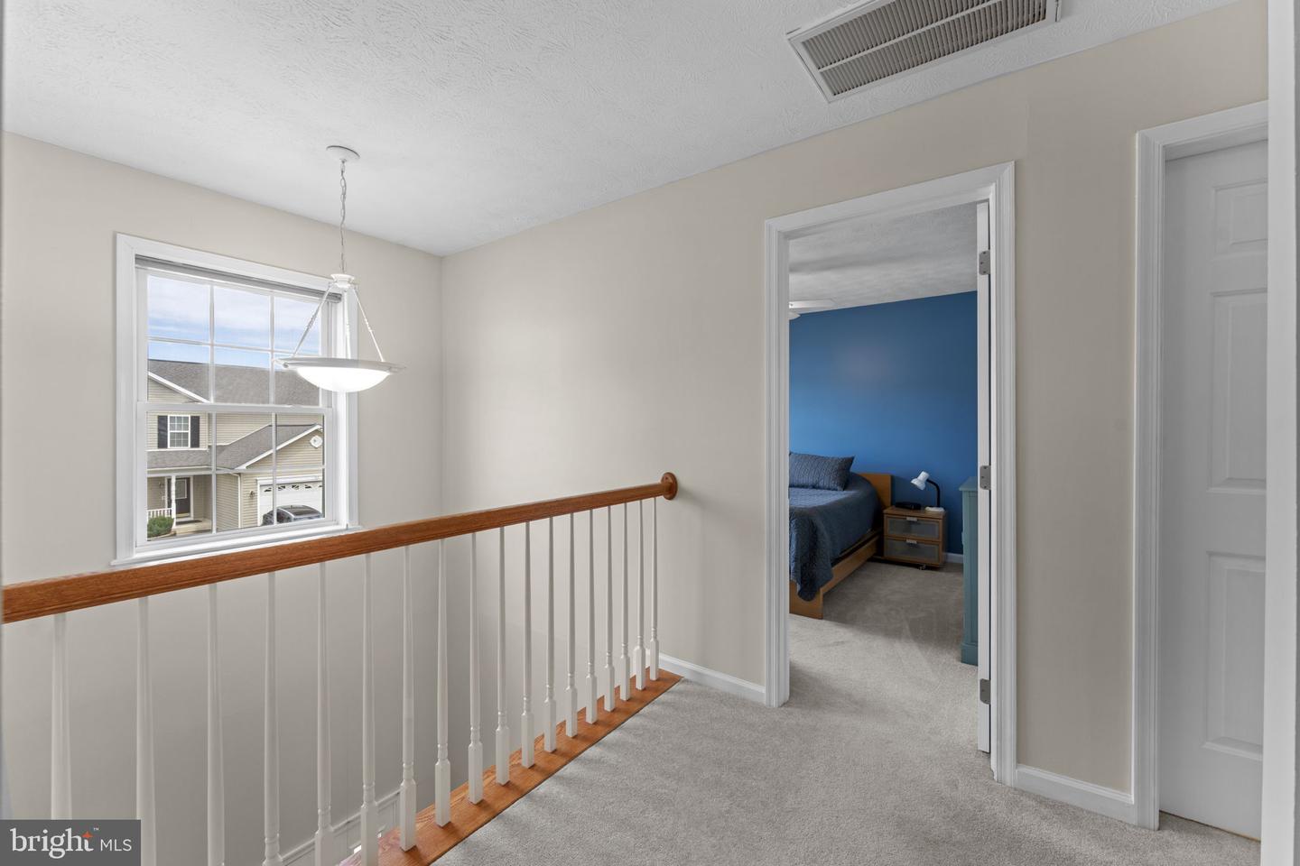 10 EVERGLADES LN, STAFFORD, Virginia 22554, 4 Bedrooms Bedrooms, ,2 BathroomsBathrooms,Residential,For sale,10 EVERGLADES LN,VAST2039232 MLS # VAST2039232