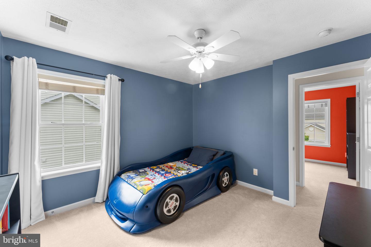 10 EVERGLADES LN, STAFFORD, Virginia 22554, 4 Bedrooms Bedrooms, ,2 BathroomsBathrooms,Residential,For sale,10 EVERGLADES LN,VAST2039232 MLS # VAST2039232