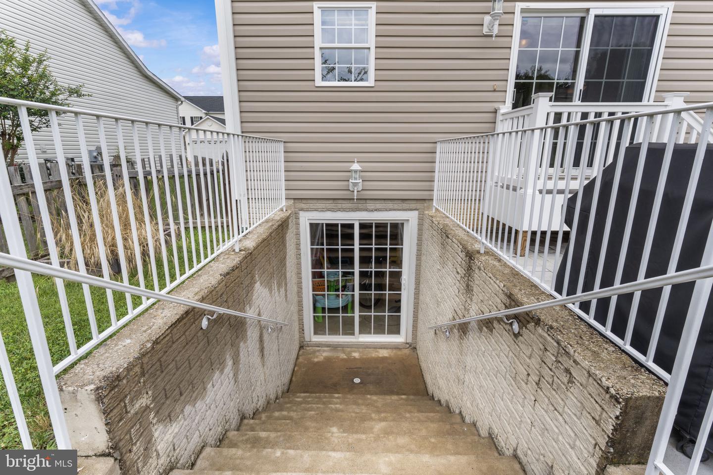 10 EVERGLADES LN, STAFFORD, Virginia 22554, 4 Bedrooms Bedrooms, ,2 BathroomsBathrooms,Residential,For sale,10 EVERGLADES LN,VAST2039232 MLS # VAST2039232