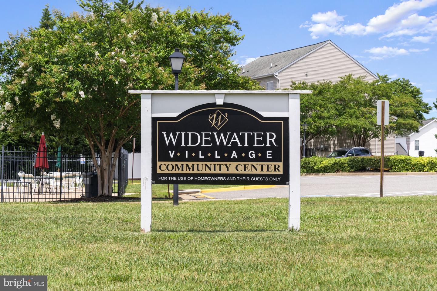 10 EVERGLADES LN, STAFFORD, Virginia 22554, 4 Bedrooms Bedrooms, ,2 BathroomsBathrooms,Residential,For sale,10 EVERGLADES LN,VAST2039232 MLS # VAST2039232