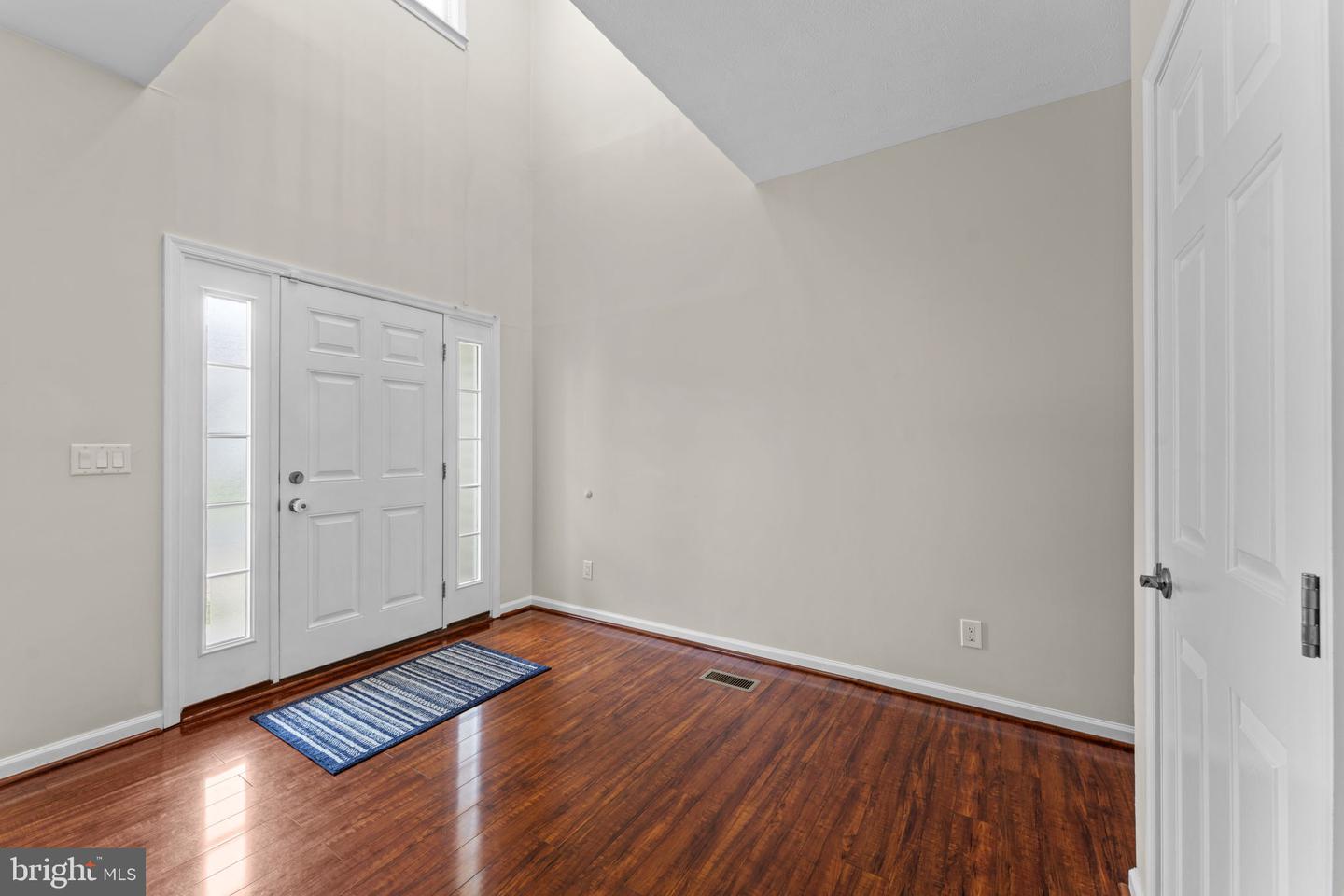 10 EVERGLADES LN, STAFFORD, Virginia 22554, 4 Bedrooms Bedrooms, ,2 BathroomsBathrooms,Residential,For sale,10 EVERGLADES LN,VAST2039232 MLS # VAST2039232