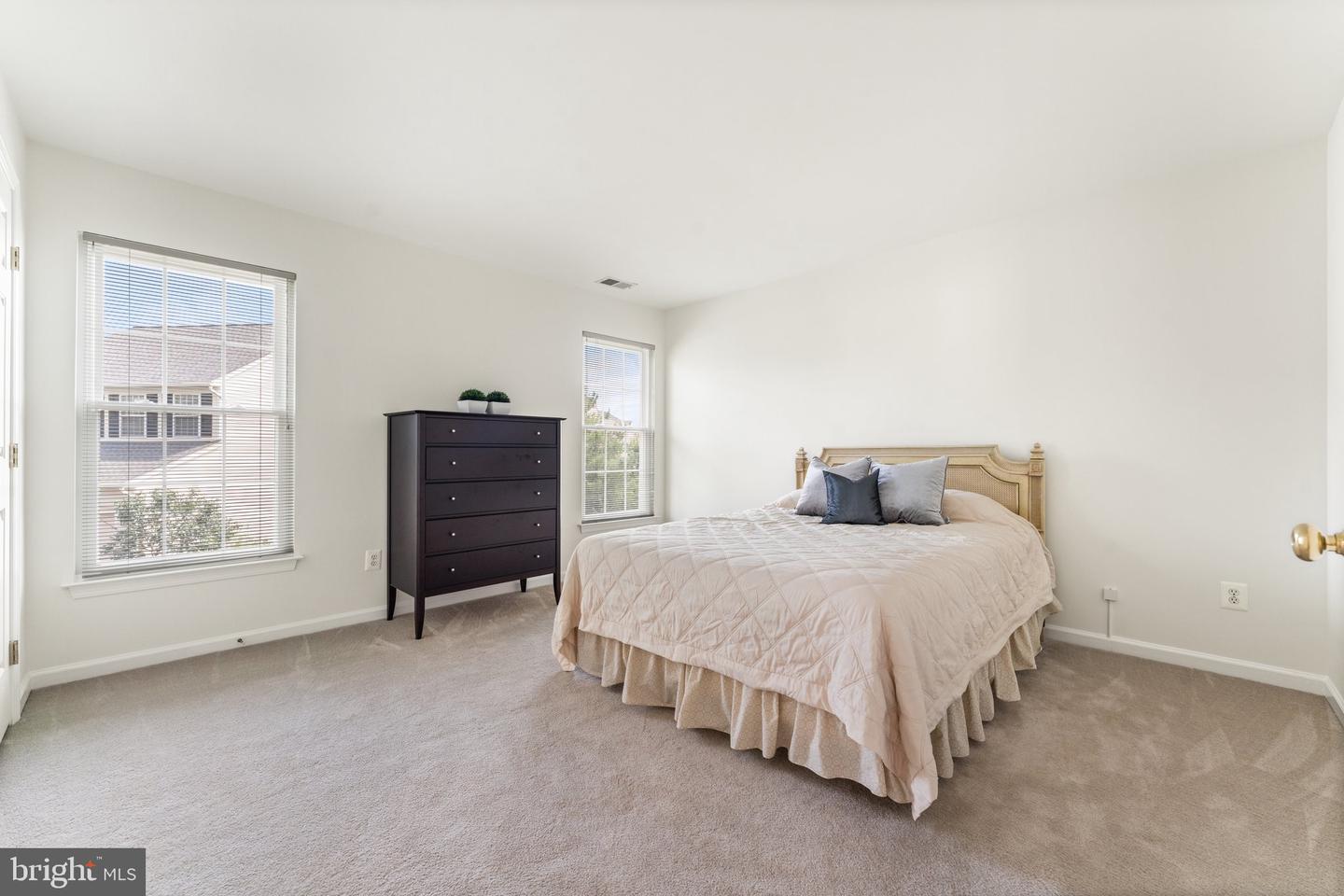 14712 LINKS POND CIR, GAINESVILLE, Virginia 20155, 4 Bedrooms Bedrooms, ,3 BathroomsBathrooms,Residential,For sale,14712 LINKS POND CIR,VAPW2096666 MLS # VAPW2096666