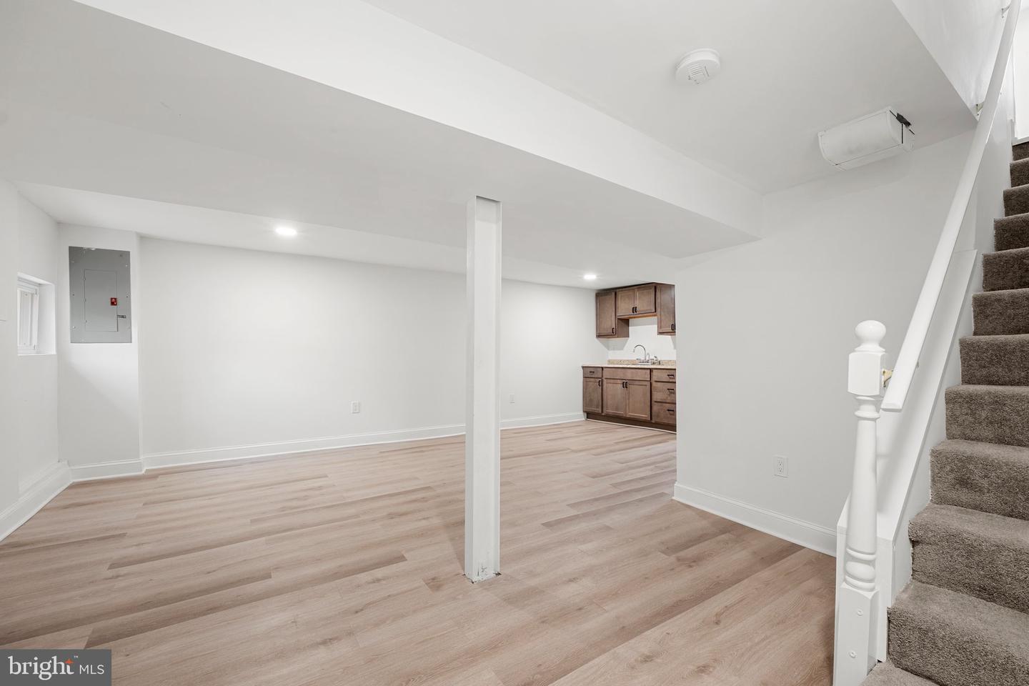 2419 NORTH CAPITOL ST NE, WASHINGTON, District Of Columbia 20002, 3 Bedrooms Bedrooms, ,2 BathroomsBathrooms,Residential,For sale,2419 NORTH CAPITOL ST NE,DCDC2205778 MLS # DCDC2205778