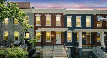 2419 NORTH CAPITOL ST NE, WASHINGTON, District Of Columbia 20002, 3 Bedrooms Bedrooms, ,2 BathroomsBathrooms,Residential,For sale,2419 NORTH CAPITOL ST NE,DCDC2205778 MLS # DCDC2205778