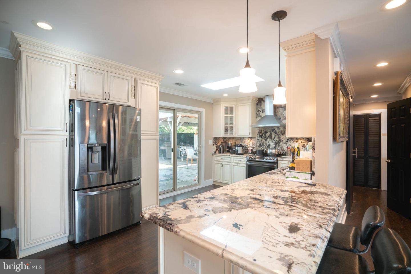 1114 S DICKENSON AVE, STERLING, Virginia 20164, 3 Bedrooms Bedrooms, 7 Rooms Rooms,2 BathroomsBathrooms,Residential,For sale,1114 S DICKENSON AVE,VALO2099740 MLS # VALO2099740