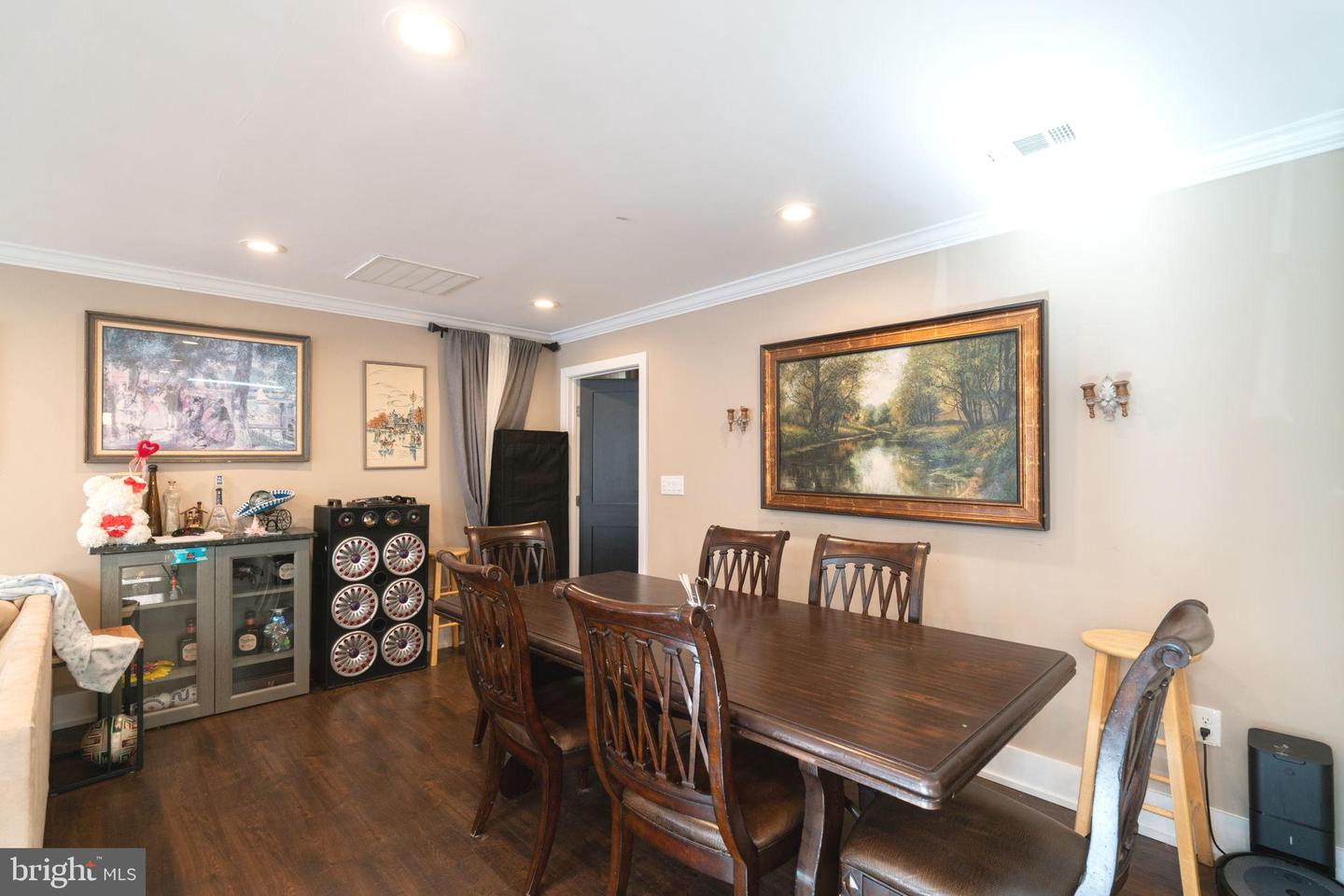 1114 S DICKENSON AVE, STERLING, Virginia 20164, 3 Bedrooms Bedrooms, 7 Rooms Rooms,2 BathroomsBathrooms,Residential,For sale,1114 S DICKENSON AVE,VALO2099740 MLS # VALO2099740