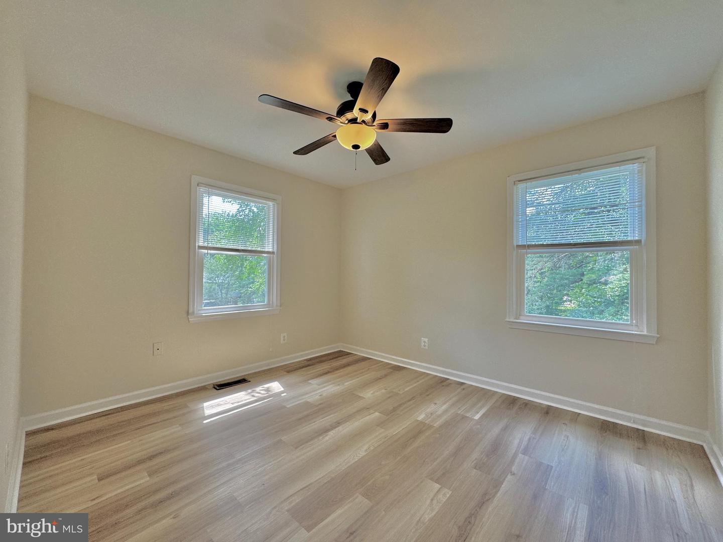 405 CLEVELAND CT, FREDERICKSBURG, Virginia 22407, 3 Bedrooms Bedrooms, ,1 BathroomBathrooms,Residential,For sale,405 CLEVELAND CT,VASP2034000 MLS # VASP2034000